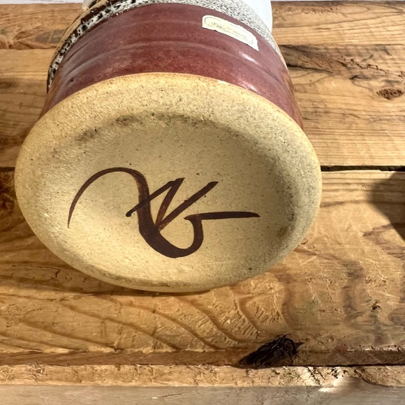 Garlic keeper Don Drumm pottery - Picture 8 of 8